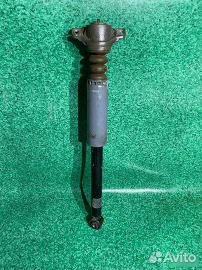 Амортизатор задний Skoda Octavia A7