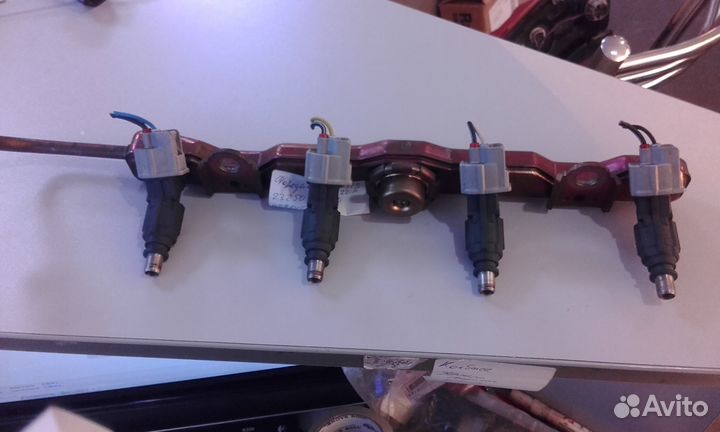 Форсунка топливная Toyota 3zzfe