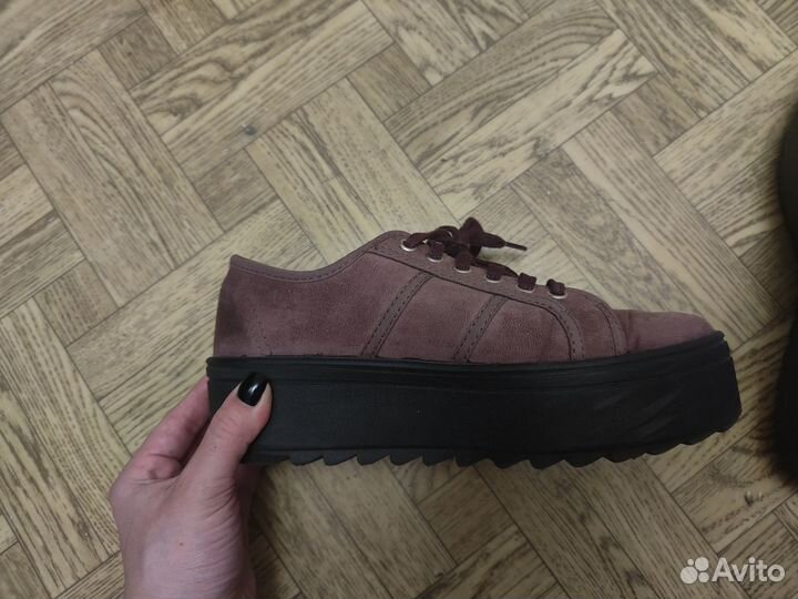 Кроссовки victoria на платформе