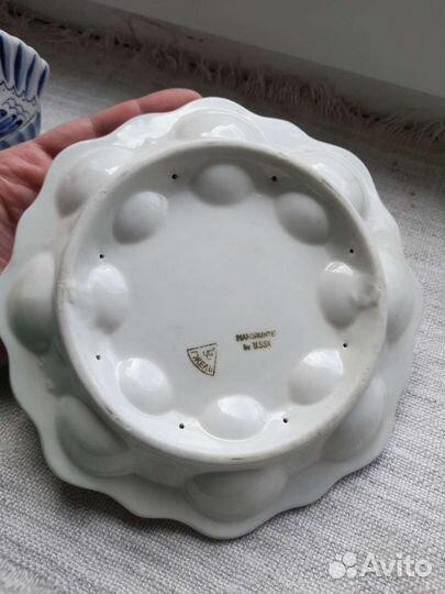 Менажница фарфоровая для яиц/Гжель