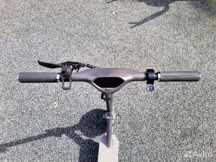 Новый Электросамокат Hiper Triumph X101