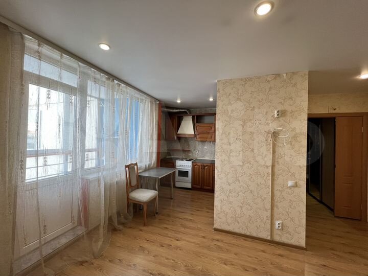 1-к. квартира, 37 м², 8/16 эт.