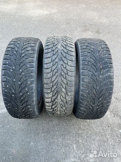 Nokian Tyres Hakkapeliitta 9 215/60 R17