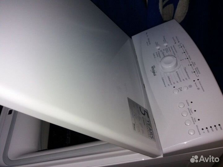 Стиральная машина Whirlpool AWE 60110