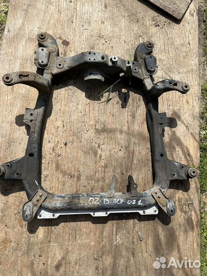 Передний подрамник Opel Zafira B / Astra H