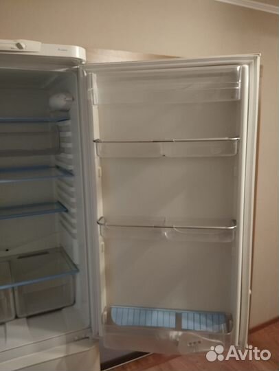 Холодильник indesit двухкамерный