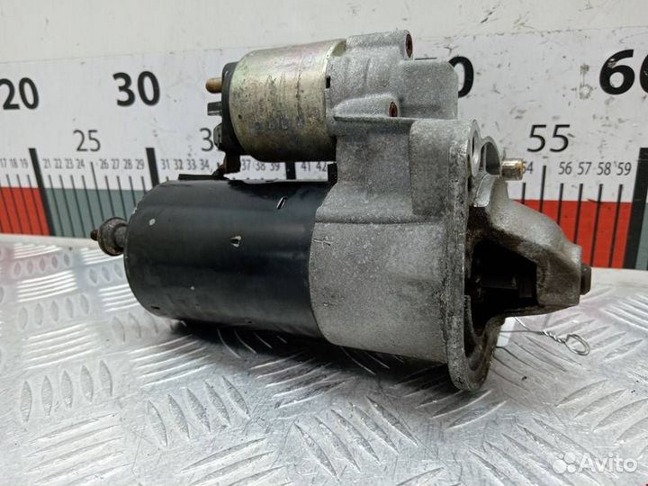 Стартер Volvo S40 рест. 2001