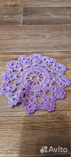 Салфетка вязанная крючком