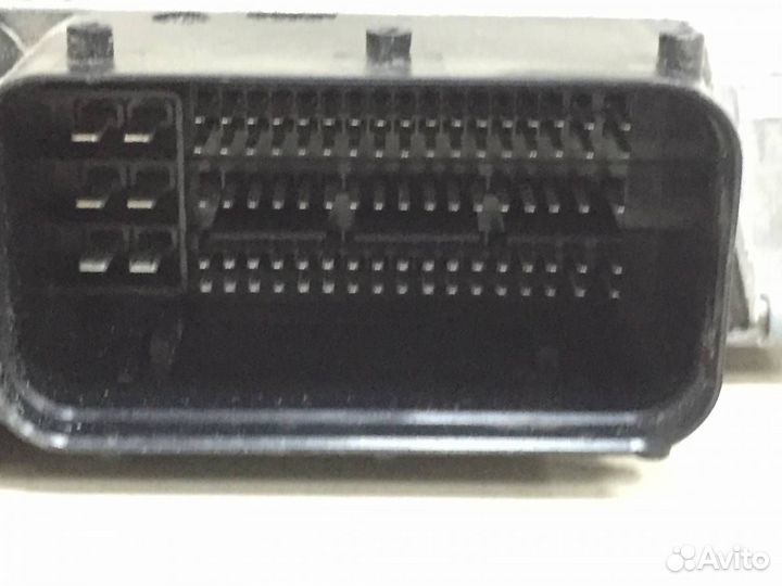 Блок управления двигателем Skoda Octavia