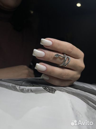 Мастер маникюра