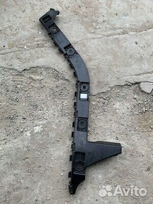 Кронштейн заднего бампера 15-18 Mustang