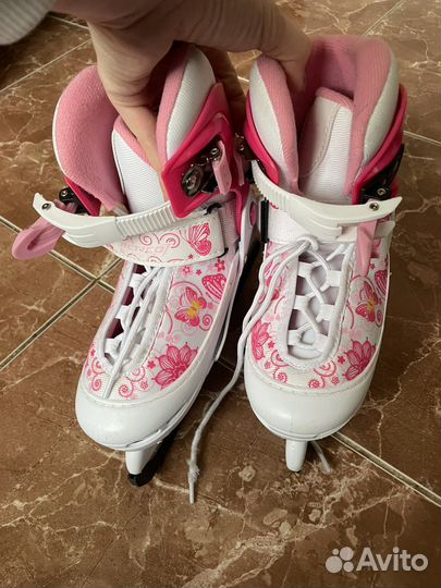 Коньки фигурные 30-33р