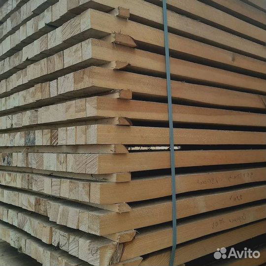 Дачные постройки с досками из лиственницы