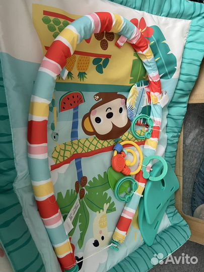 Развивающий коврик для малышей. новый