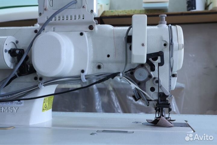 Швейная машинка Gemsy