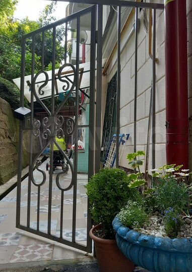 2-к. квартира, 44 м², 1/4 эт.