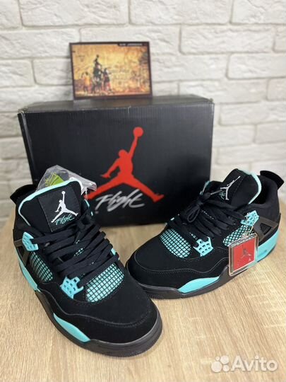 Nike air jordan 4 retro