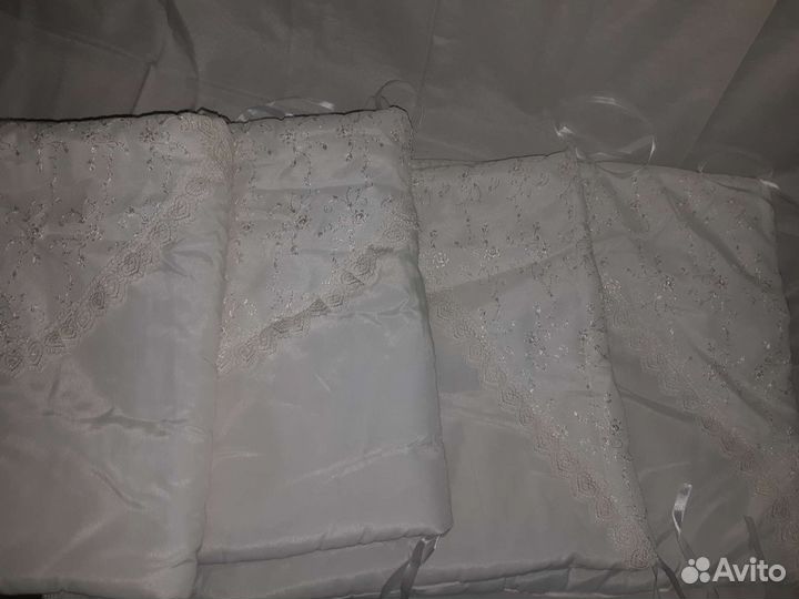 Бортики в детскую кроватку