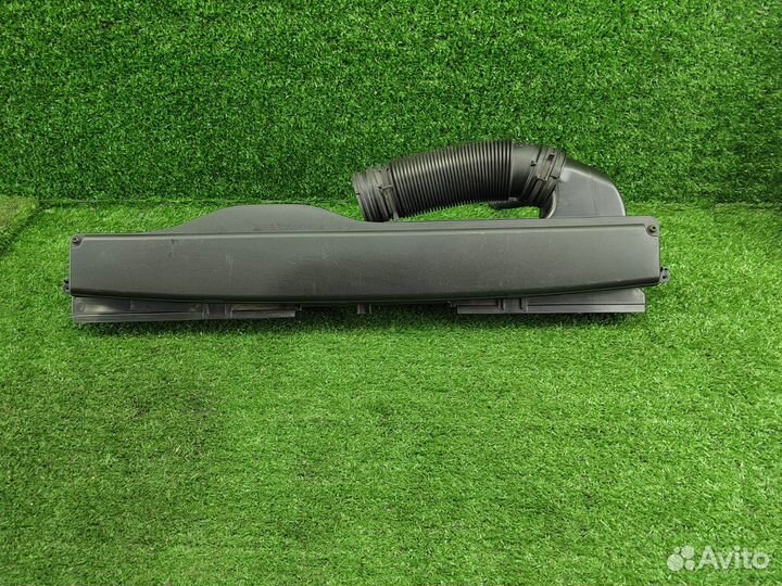 Воздухозаборник 5Q0129254B Audi A3 8V