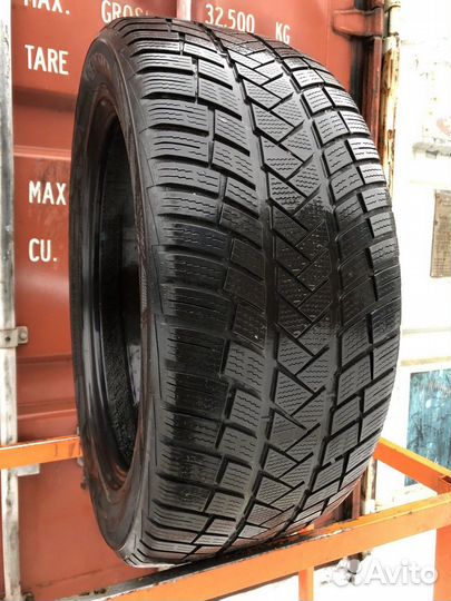 Vredestein Wintrac Pro 285/45 R20