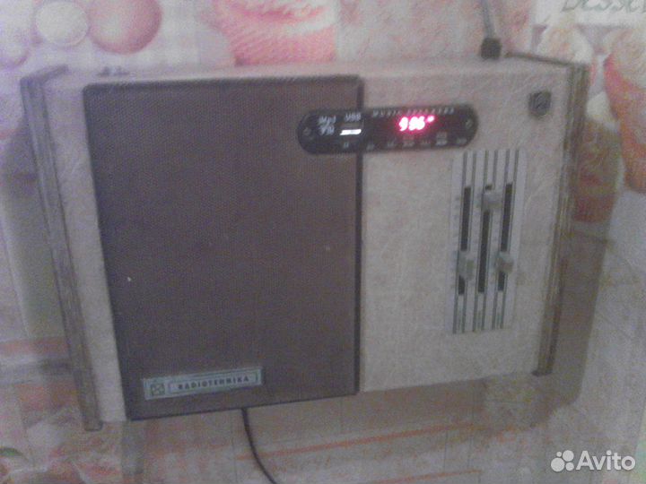 Фм приёмник,мп3 проигрыватель настенный