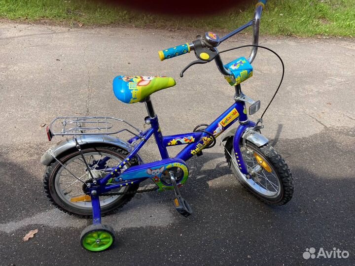 Четырехколесный велосипед