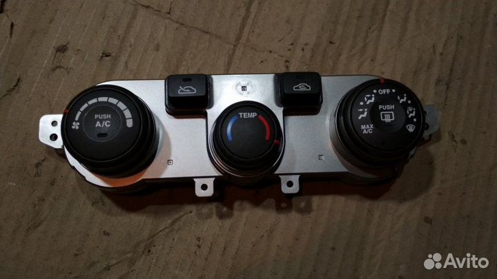 Блок управления климат-контроля Kia Magentis 2