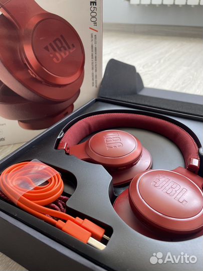Наушники JBL live 500bt