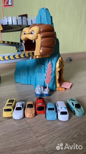 Автотрек для машинок Лев