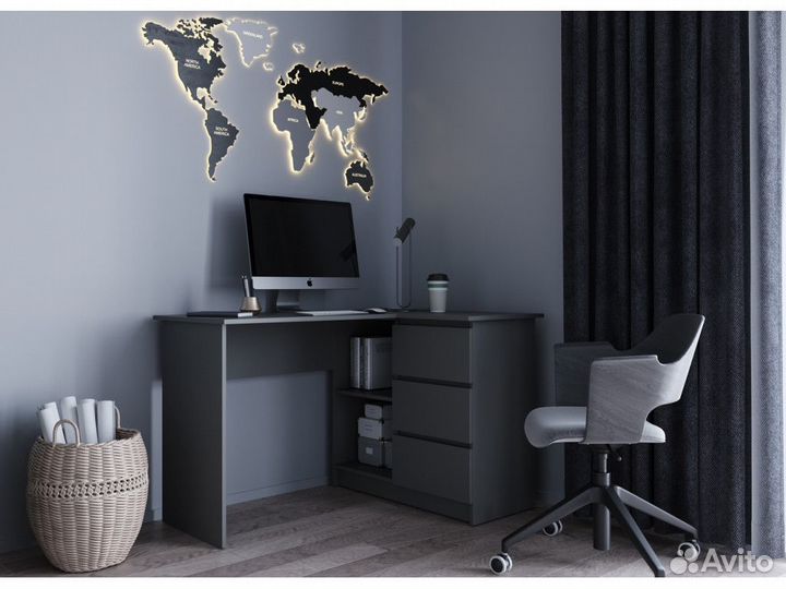 Письменный стол