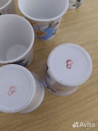 Набор керамических стопок