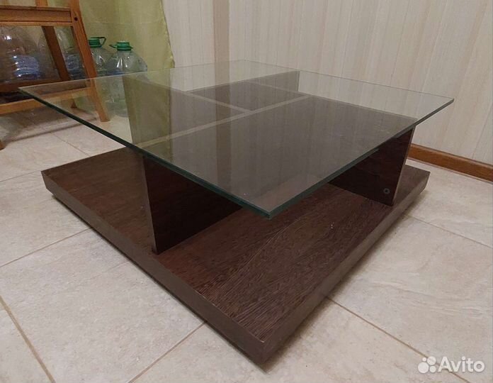 Журнальный столик IKEA