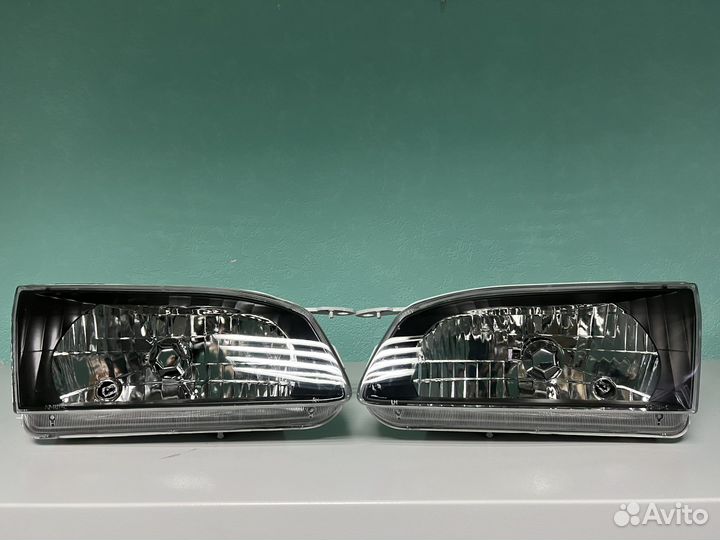 Фары Toyota Corolla 110 Чёрные 95-97гг