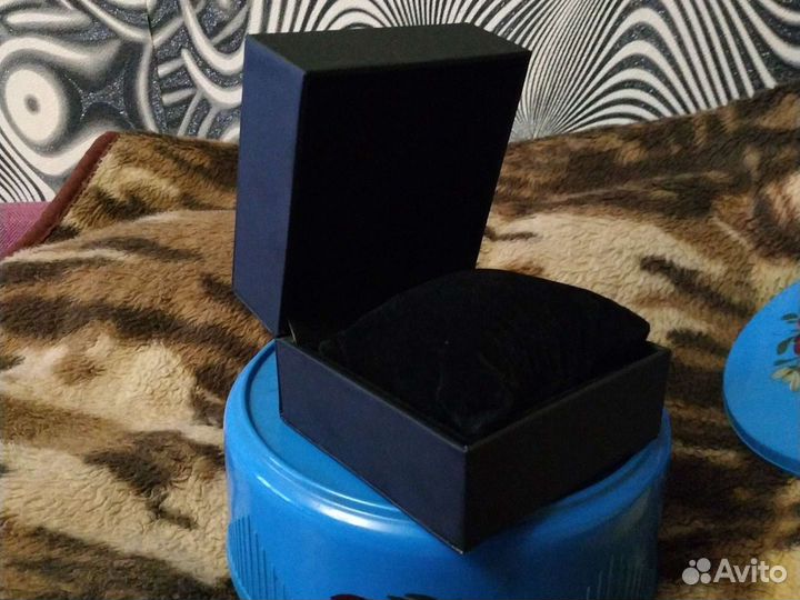 Коробка для подарка