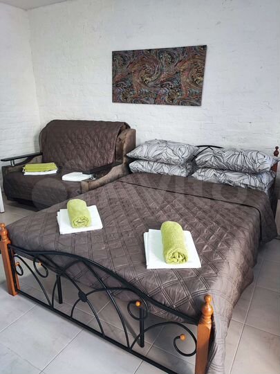 Комната 24 м² в 5-к., 1/2 эт.