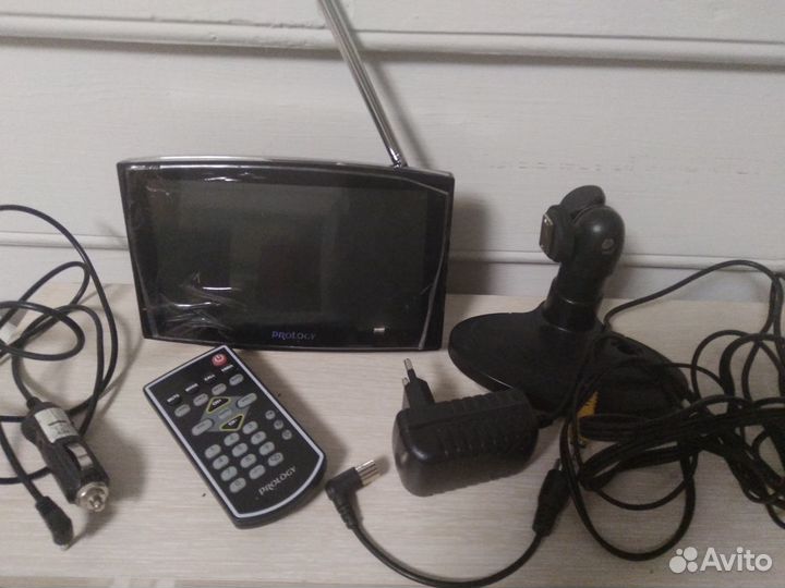Автомобильный телевизор ЖК Prology hdtv-70 L
