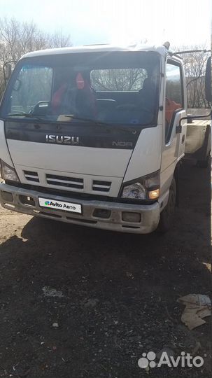 Isuzu NQR75, 2009