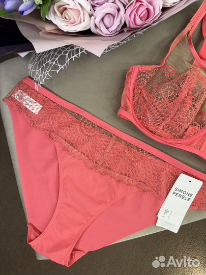 Комплект белья 85C M Simone Perele