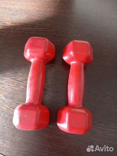 Гантели по 2кг