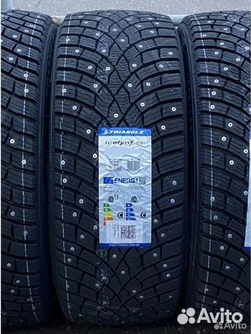 Triangle IcelynX TI501 215/55 R17 98T