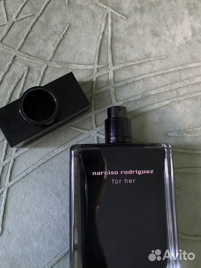 Narciso rodriguez for her