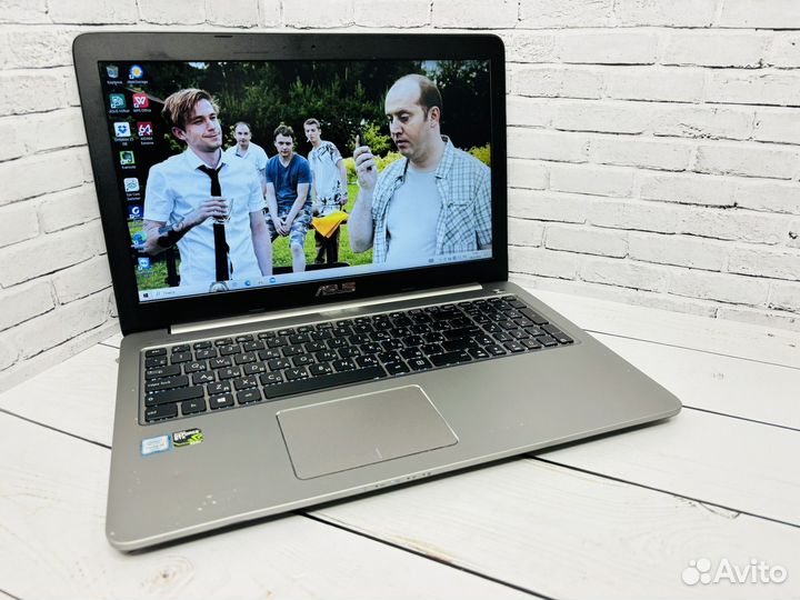 Игровой asus 15.6 Full HD/ I5/ RAM 8/ SSD