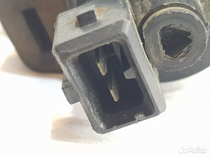 Электромагнитный клапан Opel Astra H Z16XER