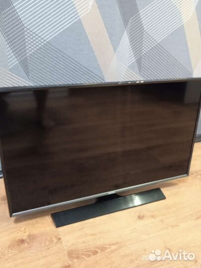 Телевизор samsung