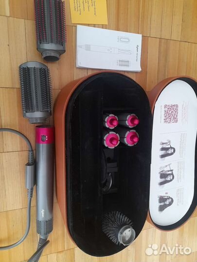 Стайлер Dyson AirWrap SH 01