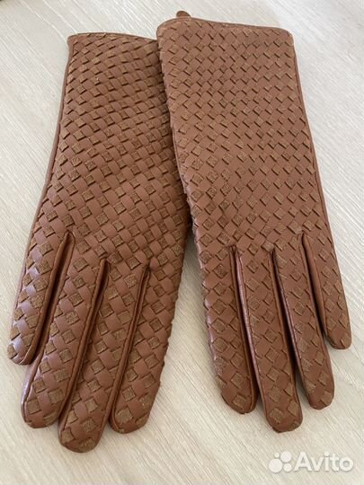 Перчатки женские кожаные новые