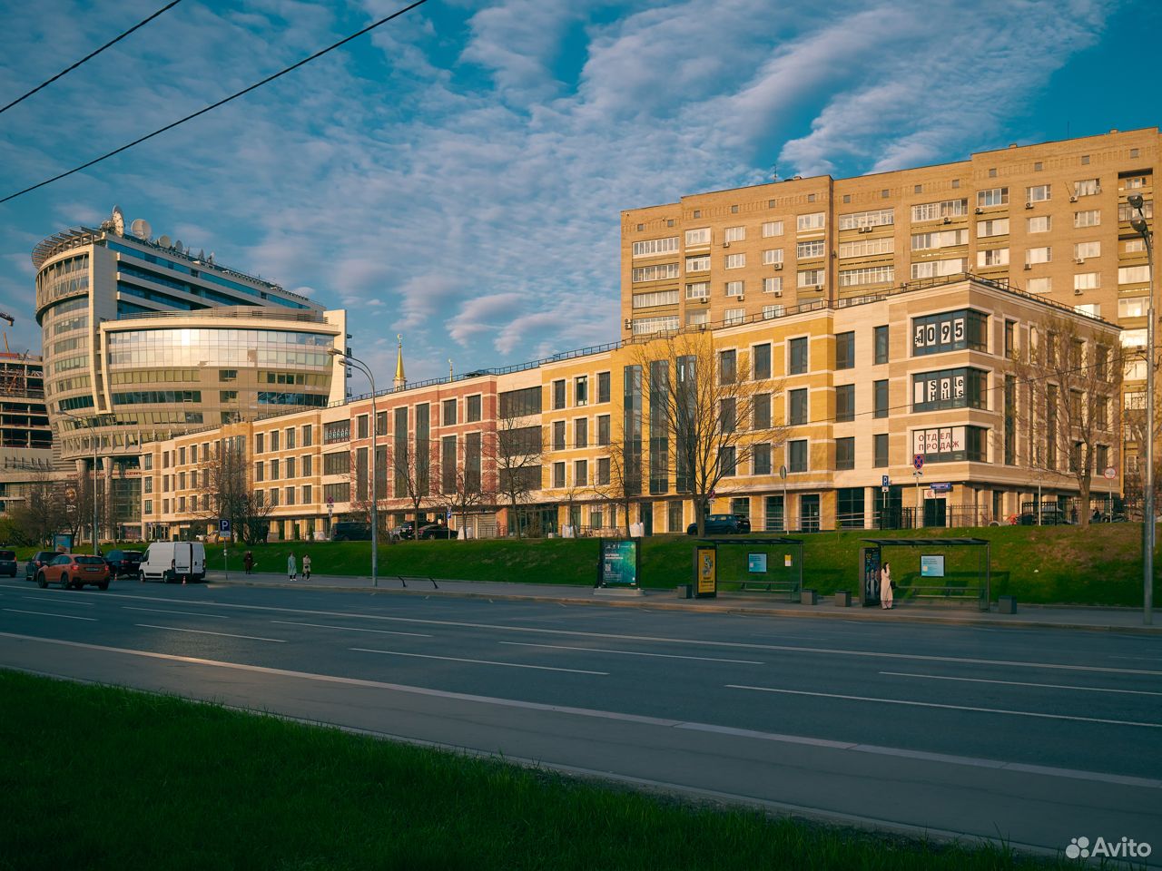 Клубный дом Sole Hills 🏙️: цены на квартиры в Москве от застройщика ООО  «Еврофармакол» | Новостройки | Авито