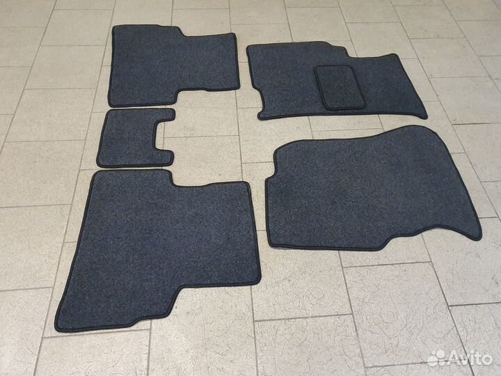 Коврики в салон Nissan Almera Tino (2000-2006)