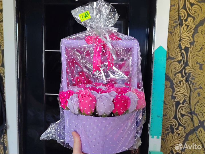 Букеты цветов из мыльных роз