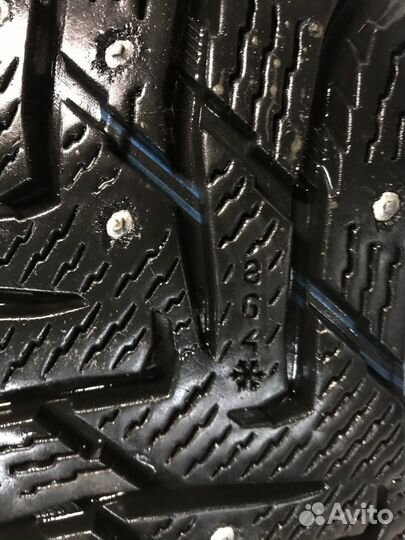 Nokian Tyres Hakkapeliitta 8 SUV 235/60 R18 и 255/55 R18 107T